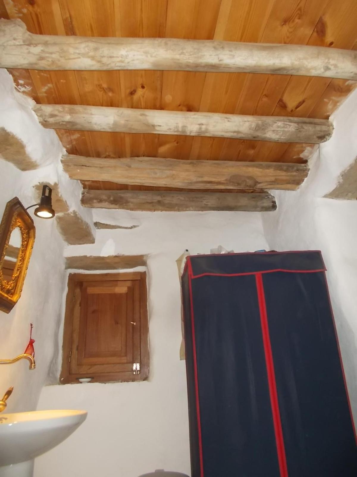 Cyclades Olive Museum'S Guest House Pitrofos Екстериор снимка