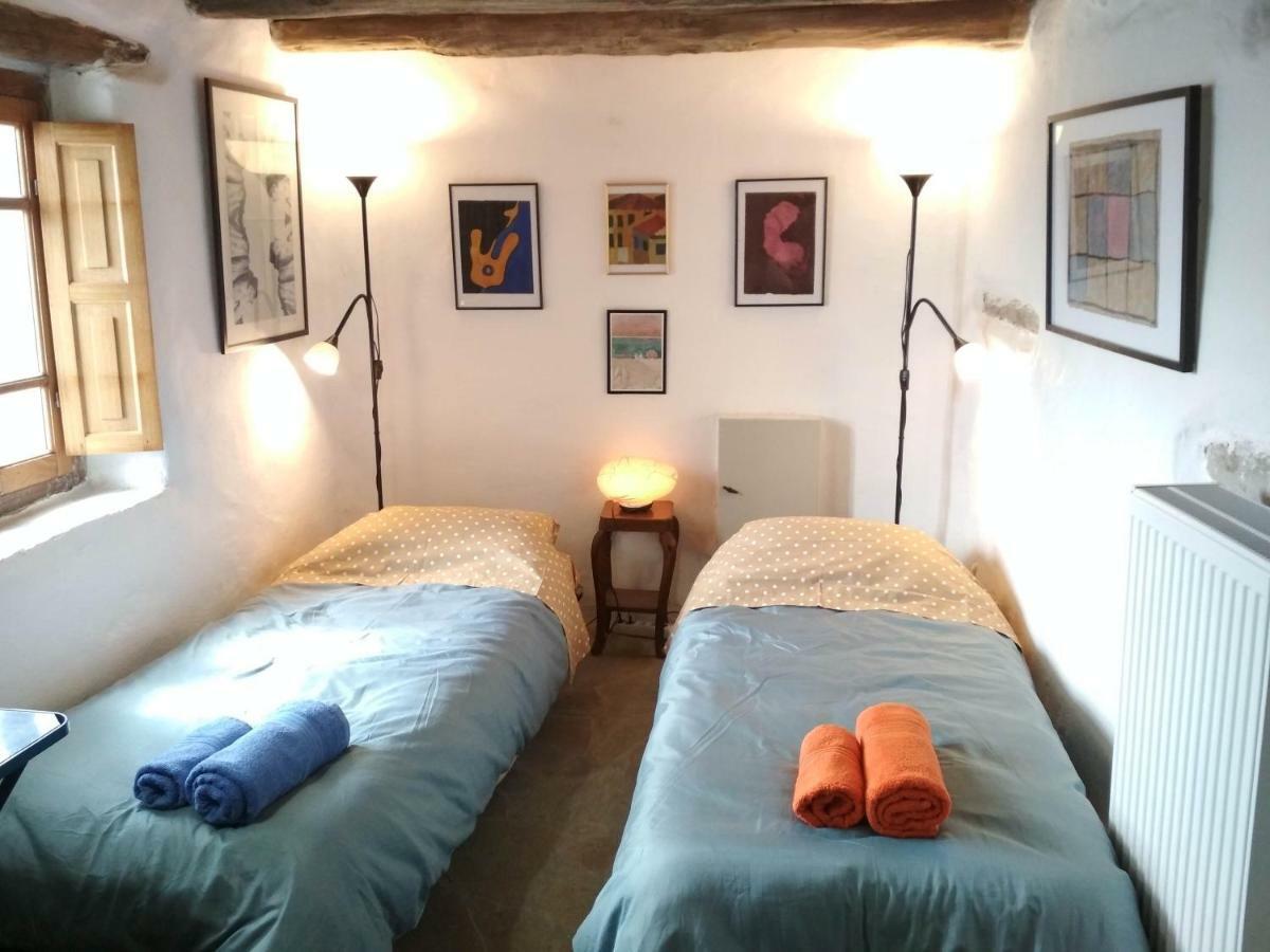 Cyclades Olive Museum'S Guest House Pitrofos Екстериор снимка