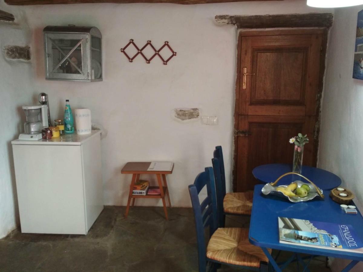 Cyclades Olive Museum'S Guest House Pitrofos Екстериор снимка