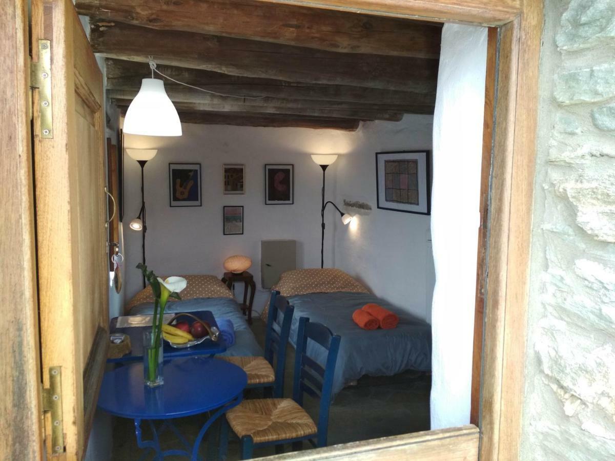 Cyclades Olive Museum'S Guest House Pitrofos Екстериор снимка